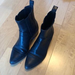 Vagabond Marja Toe Ankle boots